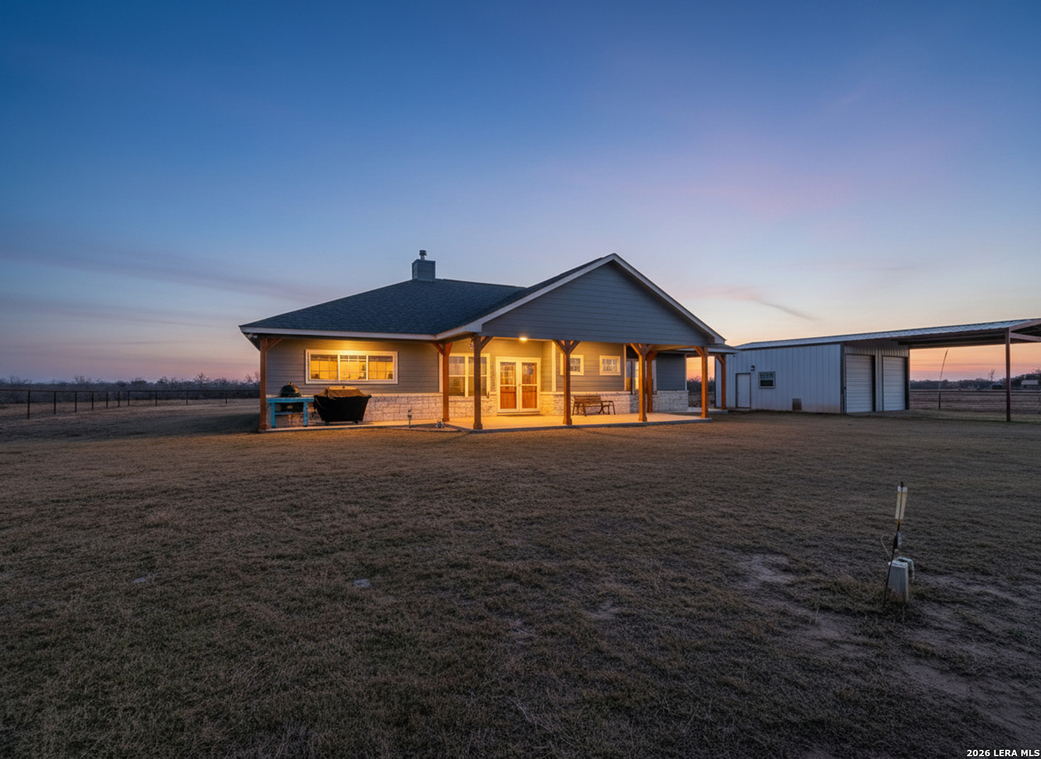 561 Barth Poteet, TX 78065 - Photo 4 of 48