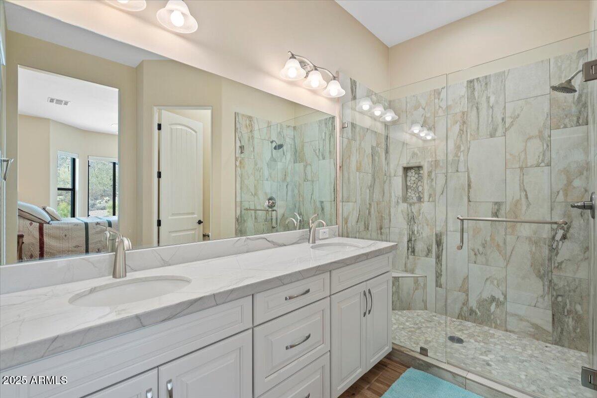 1255 North Holmes Road Apache Junction, AZ 85119 - Photo 14 of 72 Primary bath