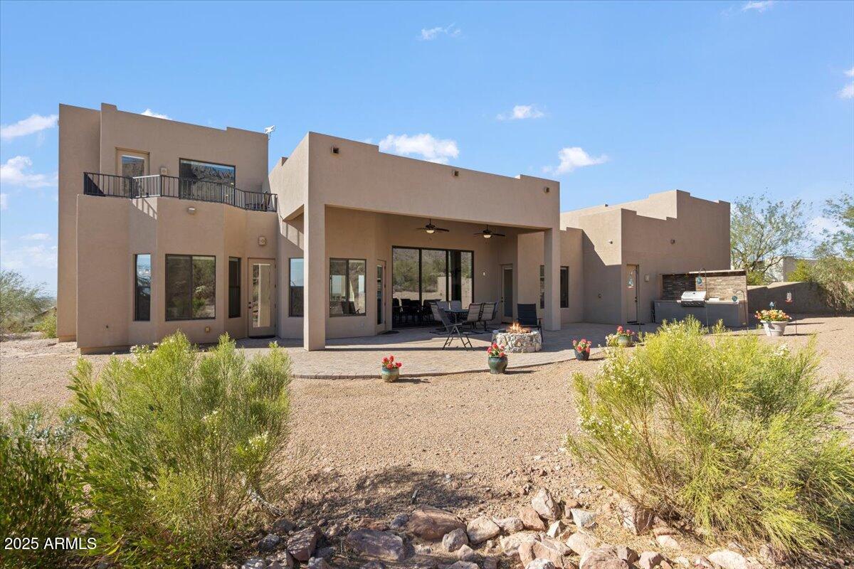 1255 North Holmes Road Apache Junction, AZ 85119 - Photo 42 of 72 Left side of back yard