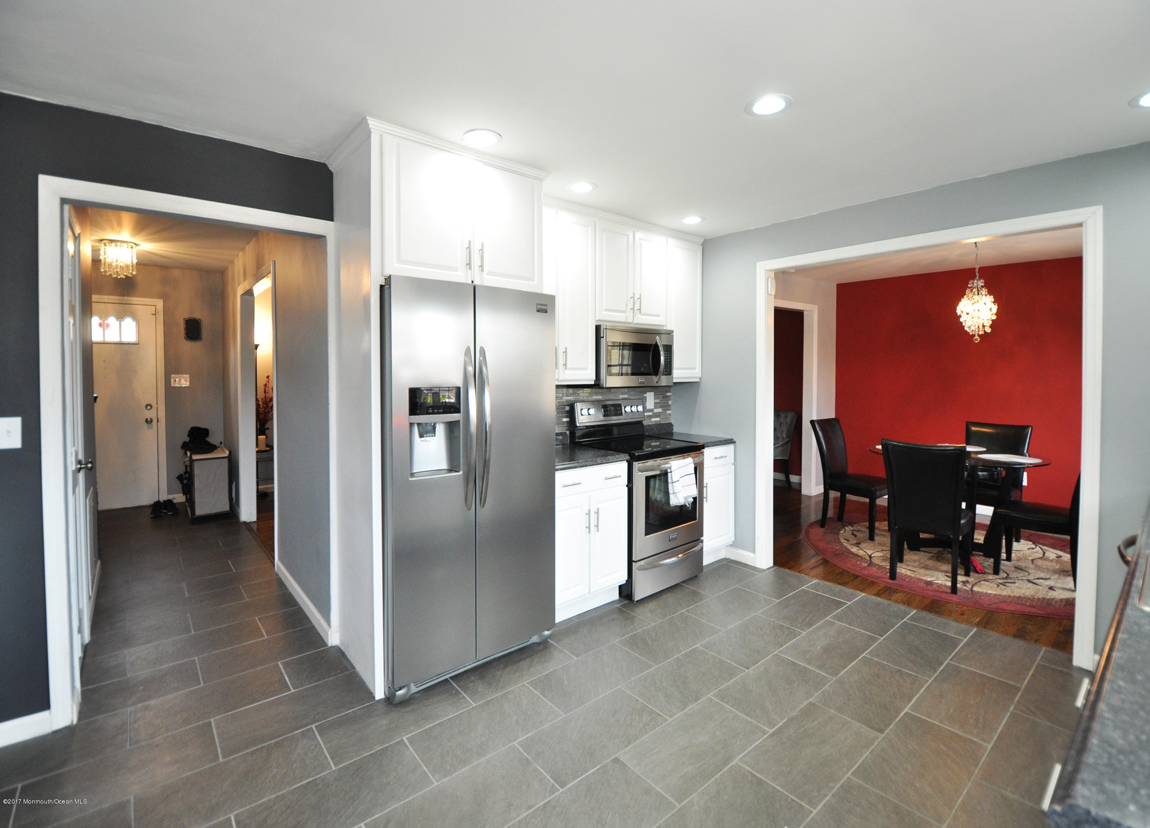 60 Randolph Road Freehold, NJ 07728 - Photo 13 of 34 11RandolphFreeholdKItchen0