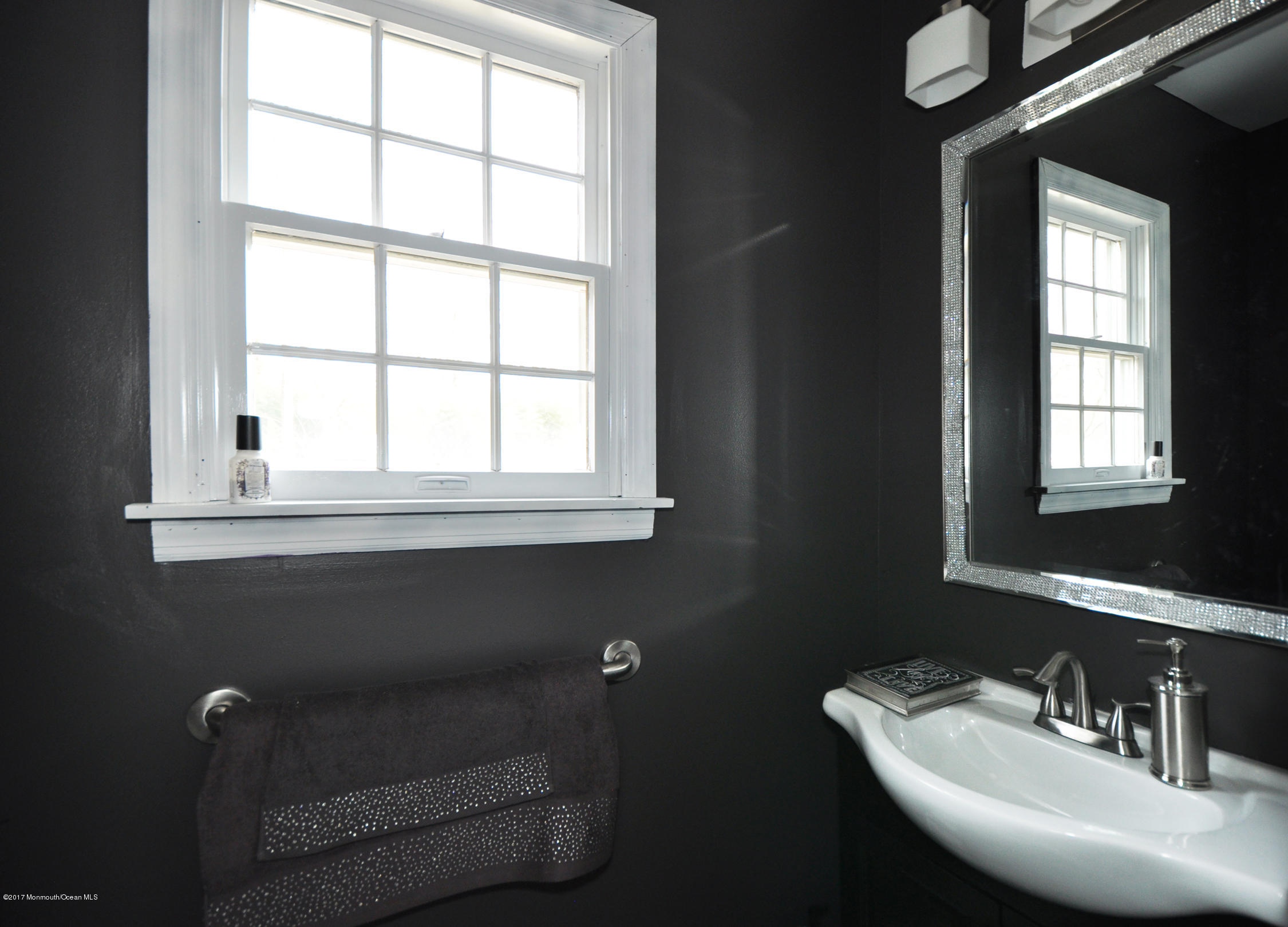 60 Randolph Road Freehold, NJ 07728 - Photo 18 of 34 15RandolphFreeholdPowder
