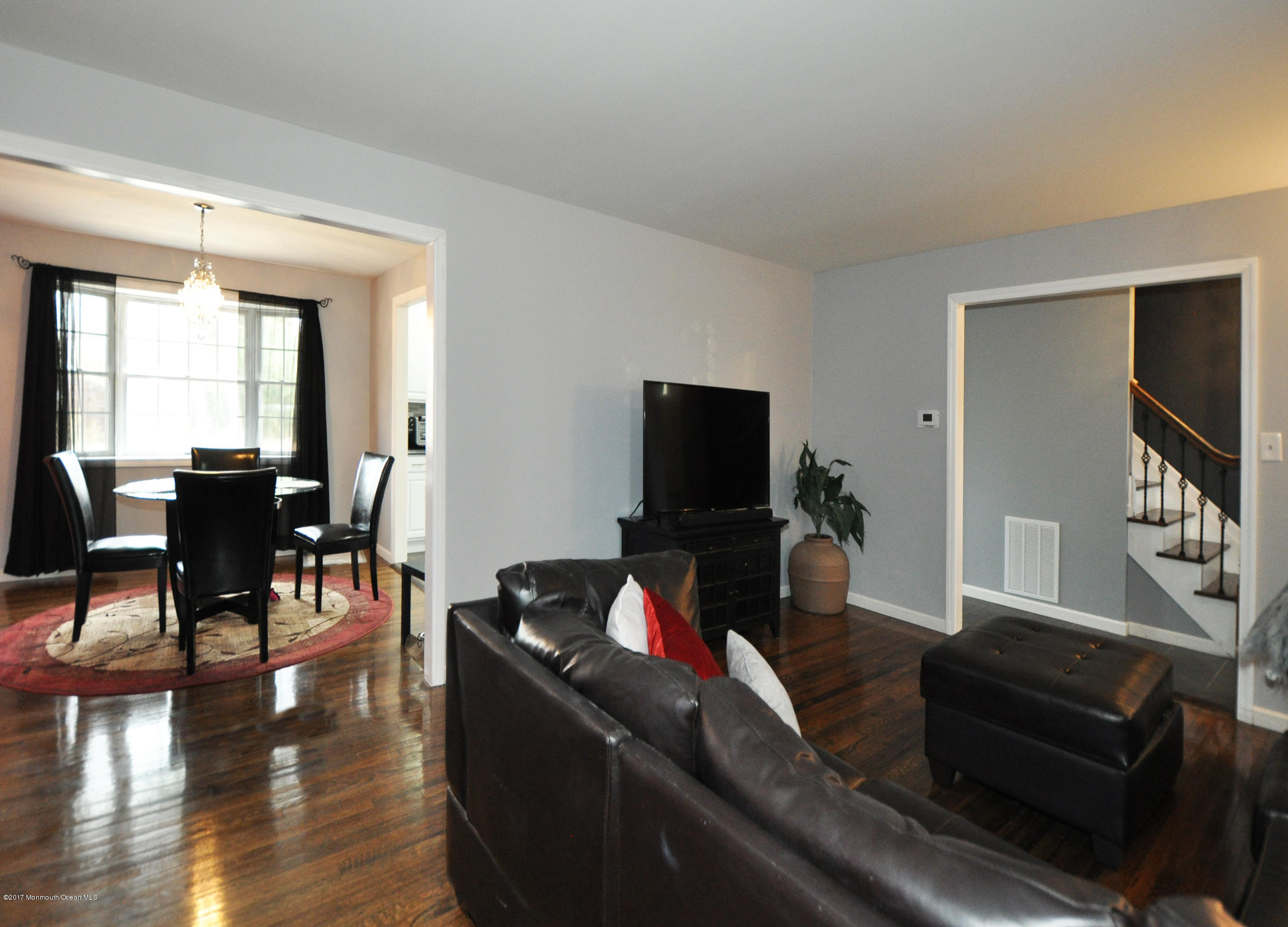 60 Randolph Road Freehold, NJ 07728 - Photo 9 of 34 8RandolphFreeholdInside4