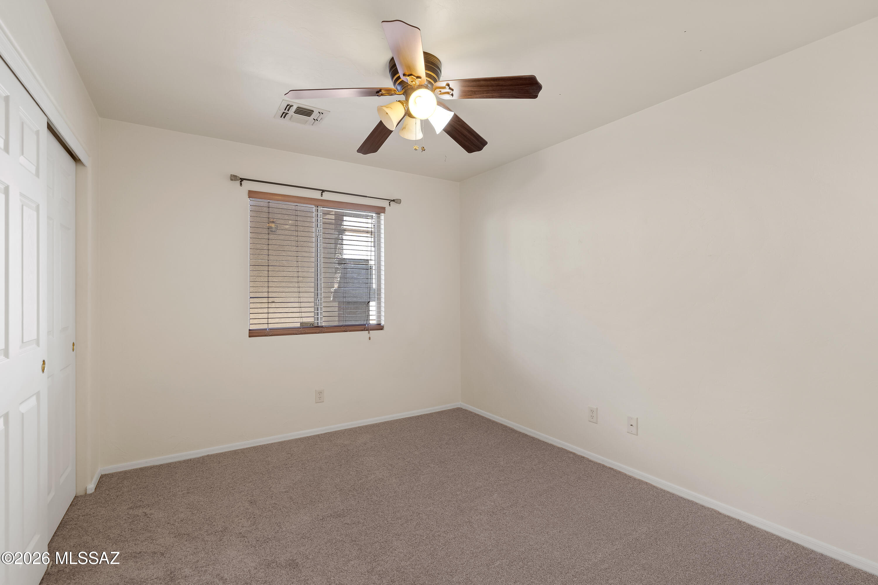 675 West Ash Ridge Drive Green Valley, AZ 85614 - Photo 23 of 33 Guest Bedroom 2