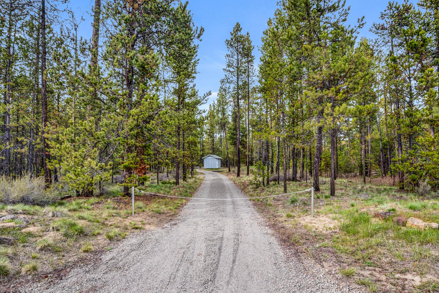 17060 Fontana Road Bend, OR 97707 - Photo 3 of 15 a view of outdoor space with trees