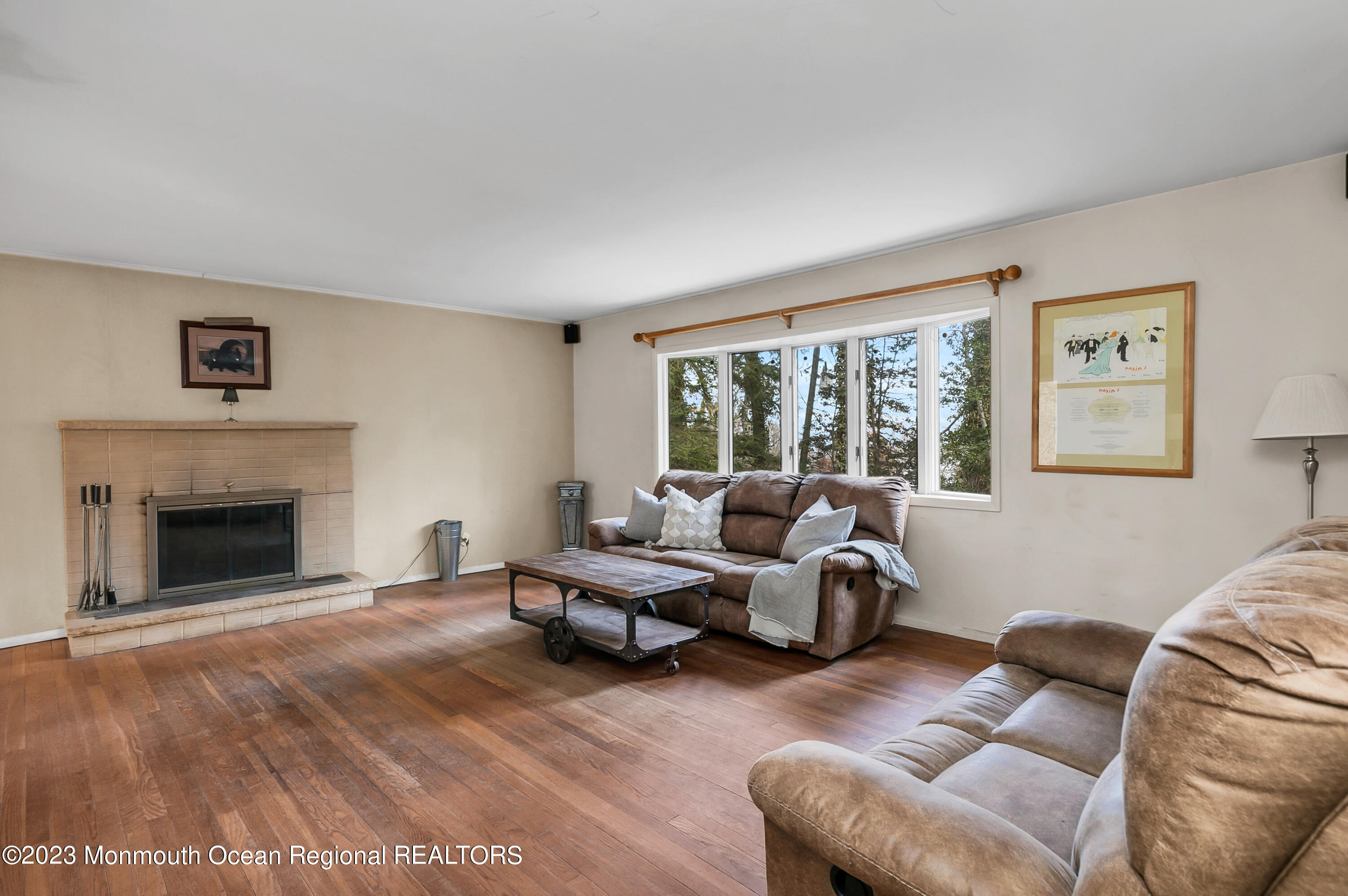 24 Lower Prospect Road Atlantic Highlands, NJ 07716 - Photo 4 of 25 Family Room