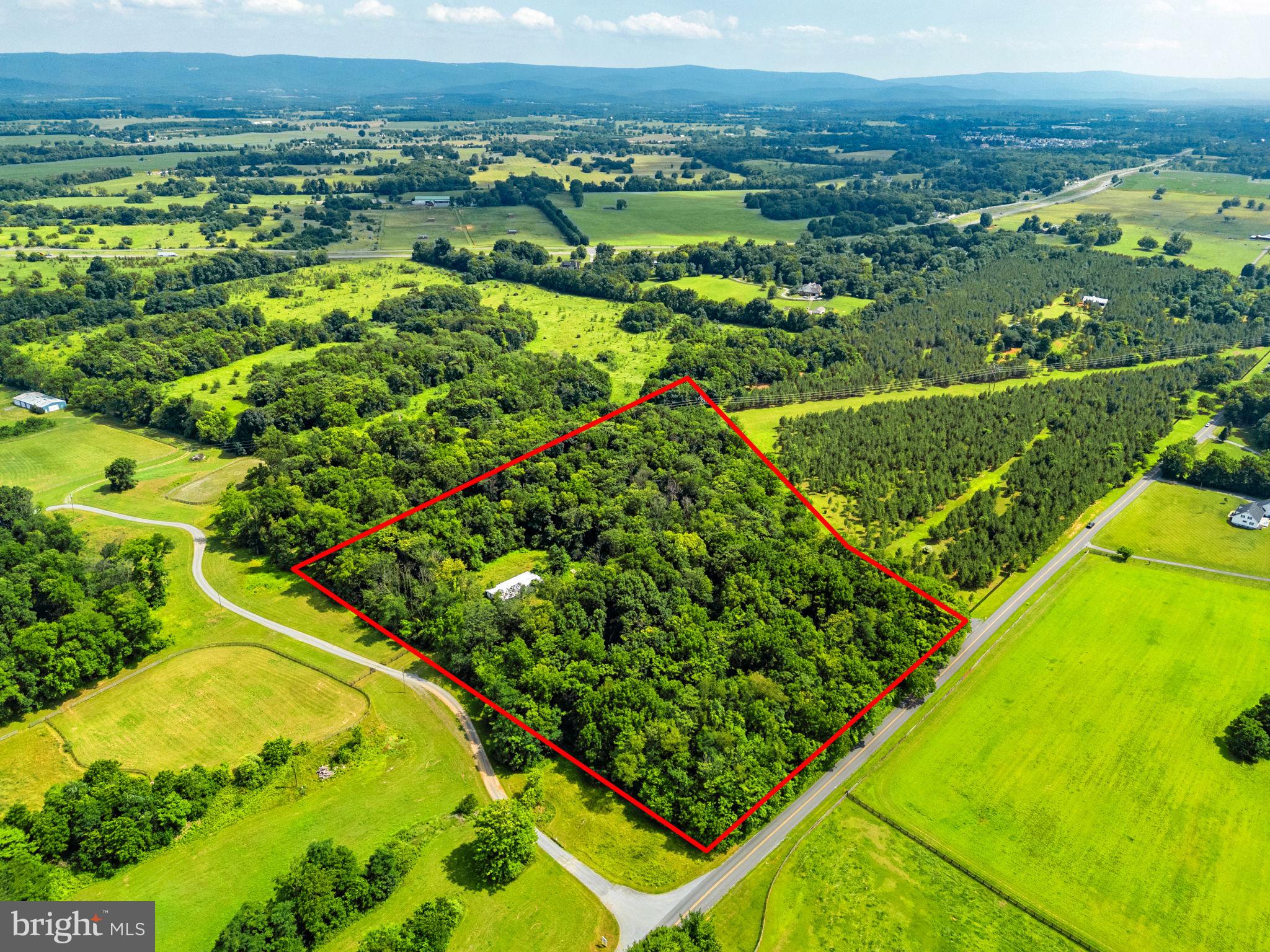 860 Summit Point Road Berryville, VA 22611 - Photo 2 of 20