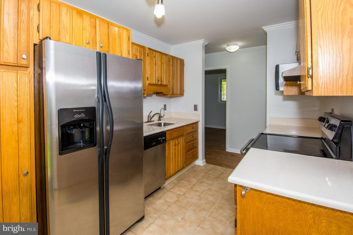 8112 Telegraph Road Severn, MD 21144 - Photo 6 of 30 Kitchen