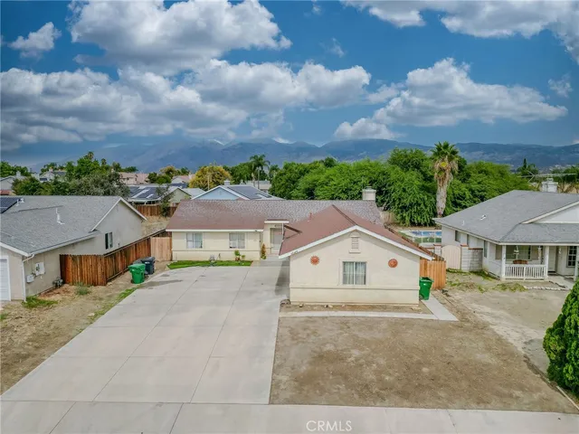 an aerial view of residential houses