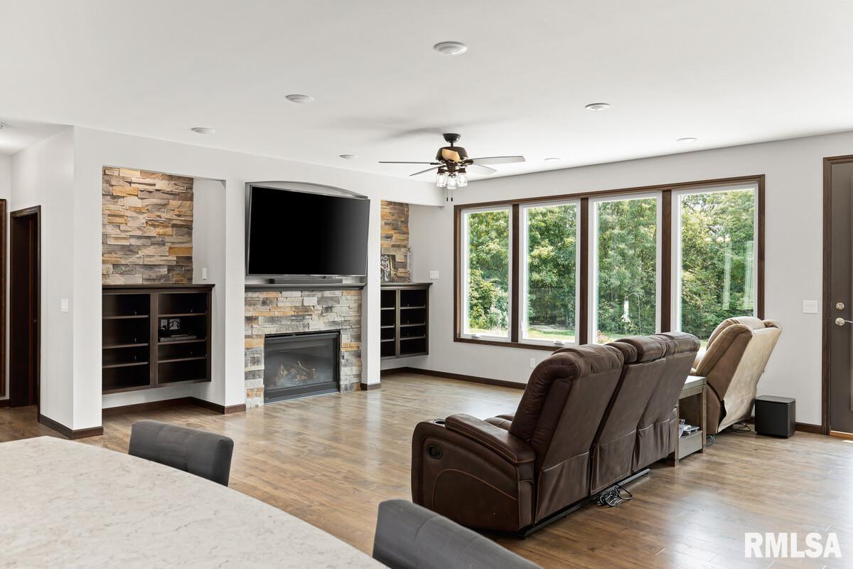 30441 Tyrrell Road Mackinaw, IL 61755 - Photo 21 of 49