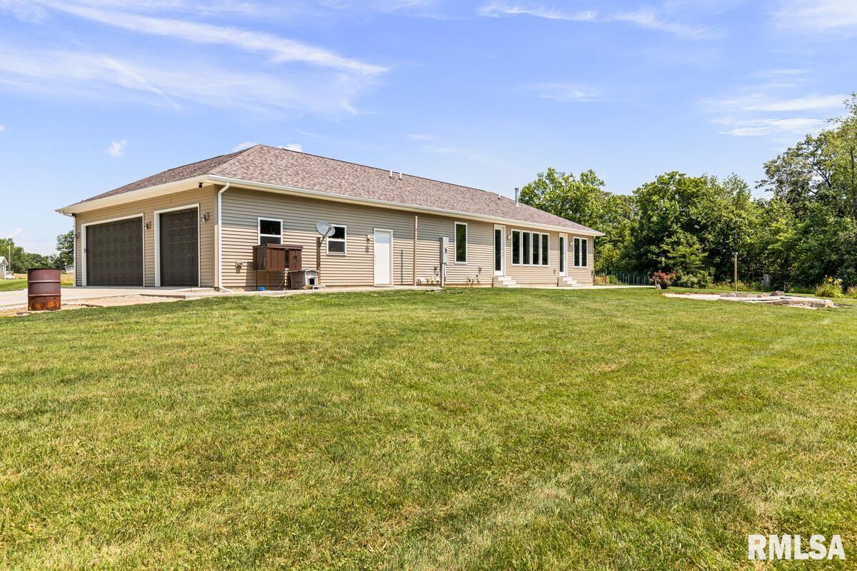 30441 Tyrrell Road Mackinaw, IL 61755 - Photo 42 of 49