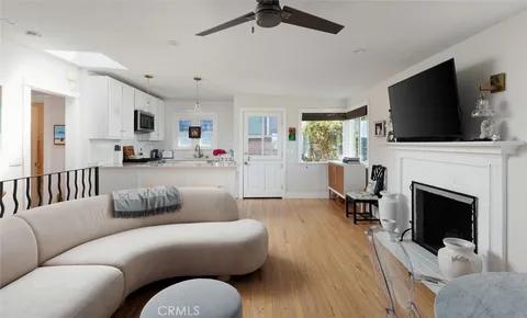 $2,495,000 | 31907 9th Avenue, Laguna Beach, CA 92651