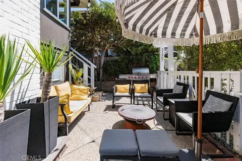 $2,495,000 | 31907 9th Avenue, Laguna Beach, CA 92651