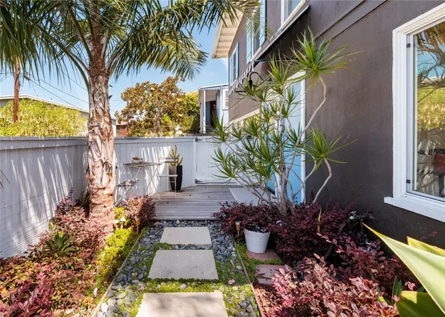 $2,495,000 | 31907 9th Avenue, Laguna Beach, CA 92651