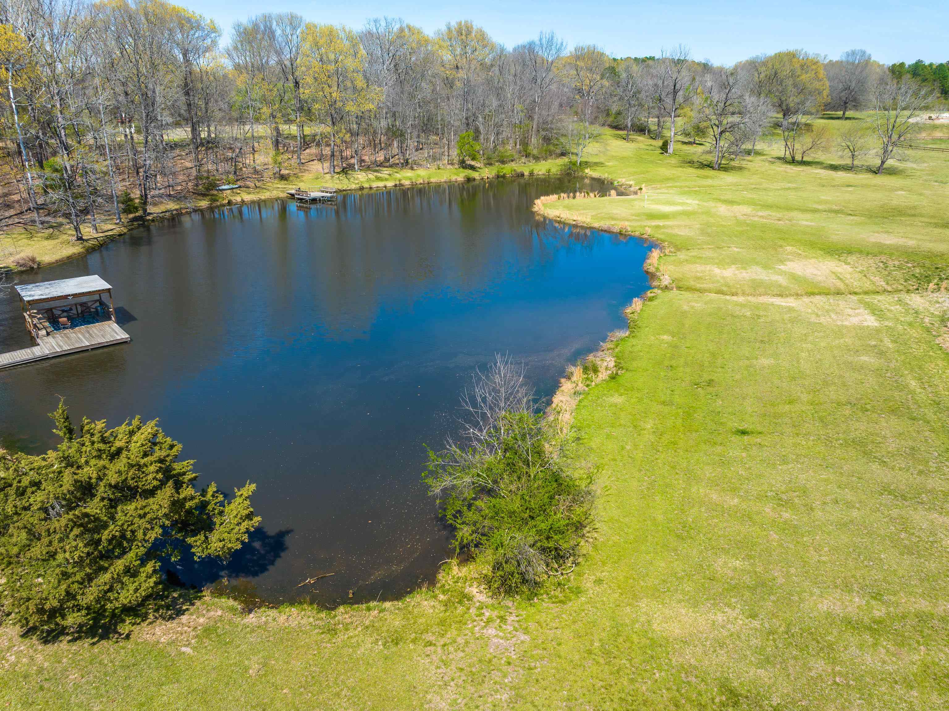 9155 Rocky Cannon Road Memphis, TN 38018 - Photo 11 of 20 a view of a lake with a mountain