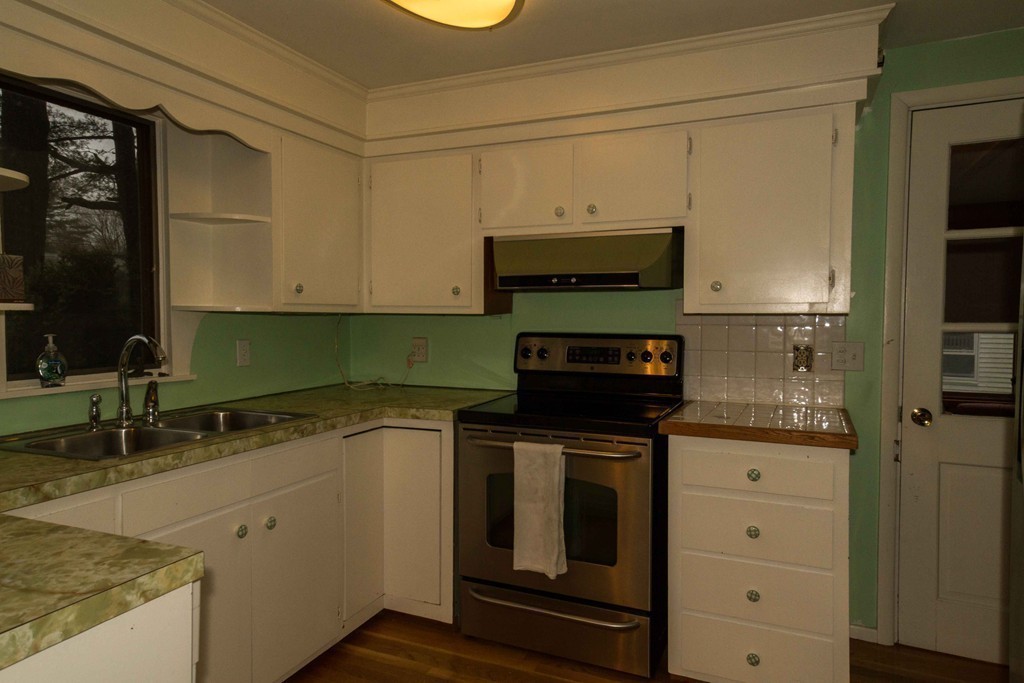 3 Willow Road Easton, MA 02375 - Photo 8 of 27 Gallery Image 8