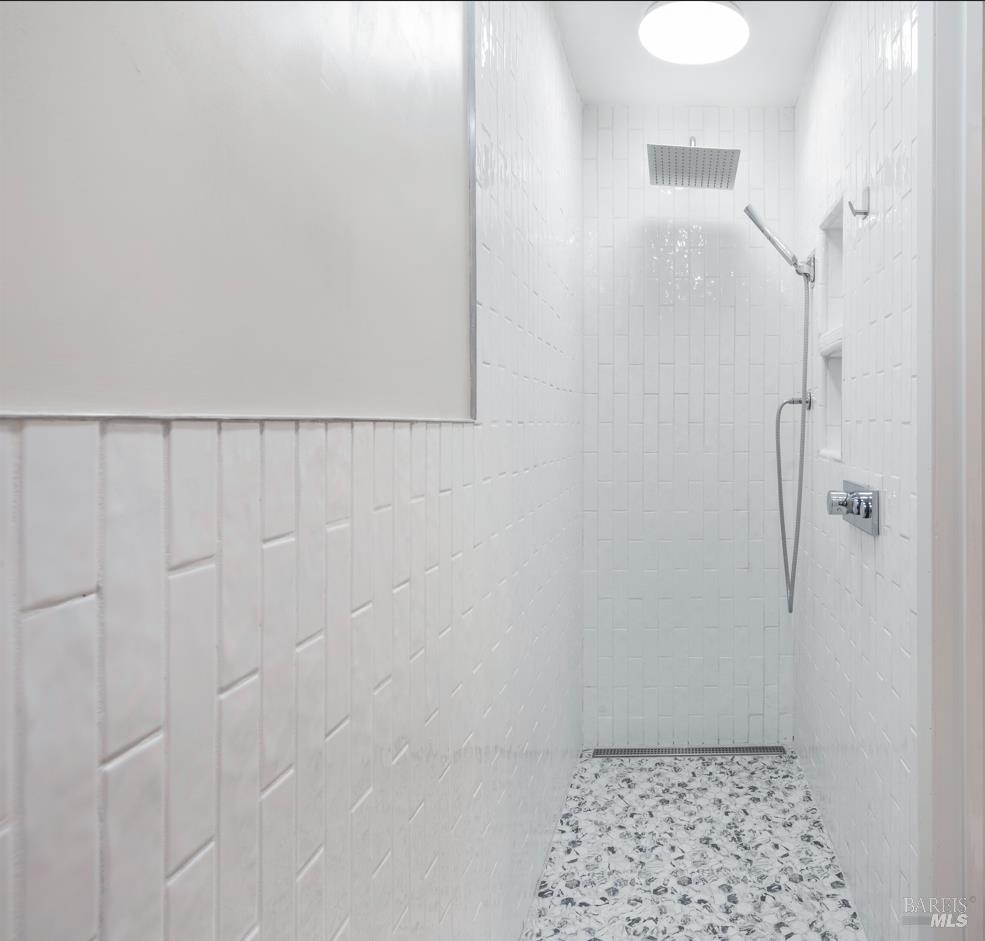 350 Newton Way Angwin, CA 94508 - Photo 24 of 44 a bathroom with a shower