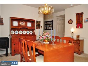 147 Valley Stream Lane Chesterbrook, PA 19087 - Photo 3 of 25