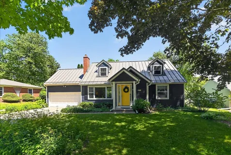 $750,000 | 501 Clifden Drive, Madison, WI 53711