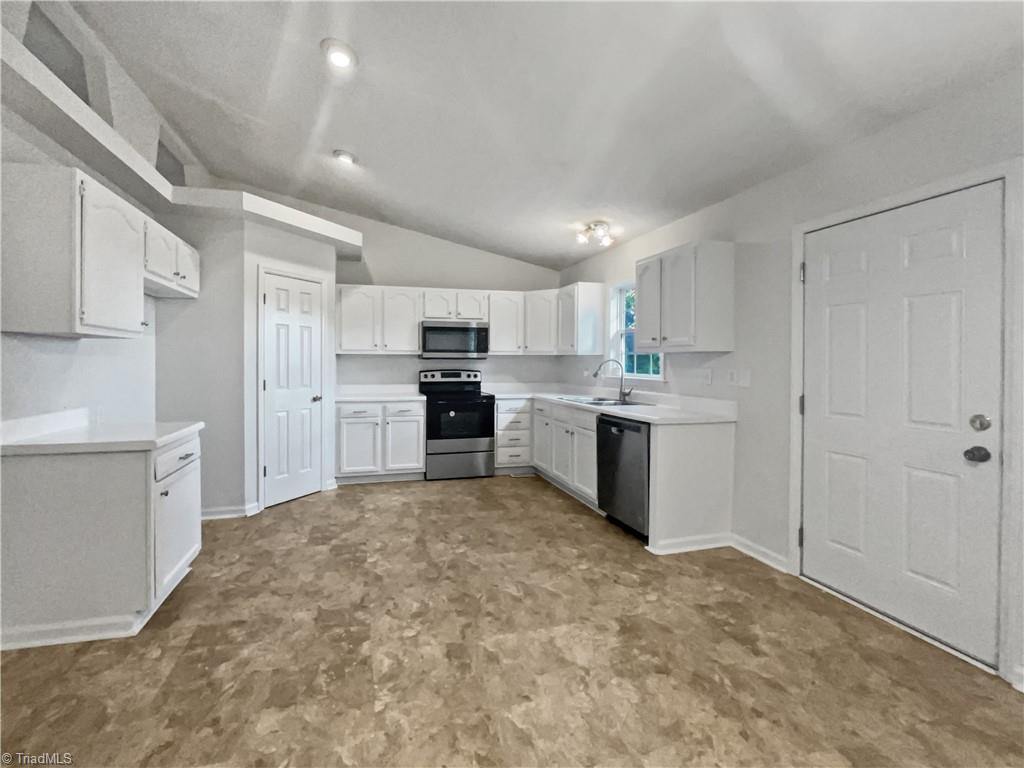 3189 Tyro Road Lexington, NC 27295 - Photo 5 of 15