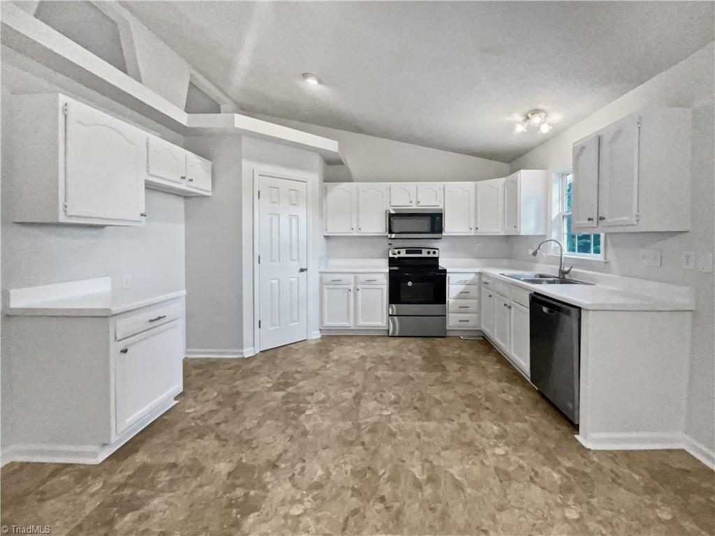 3189 Tyro Road Lexington, NC 27295 - Photo 6 of 15