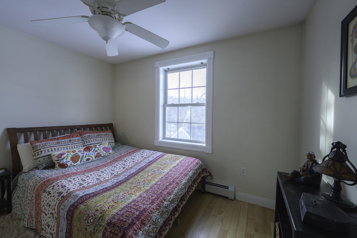 1050 Ocean Avenue Portland, ME 04103 - Photo 18 of 47 1050 Ocean -64