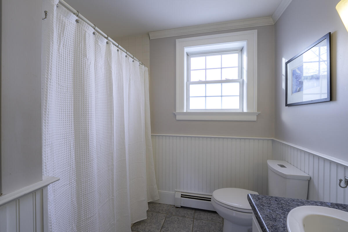 1050 Ocean Avenue Portland, ME 04103 - Photo 23 of 47 1050 Ocean -61