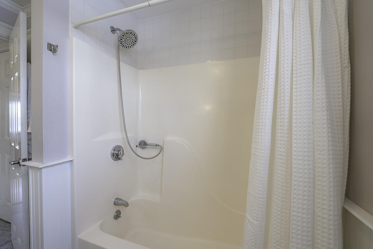 1050 Ocean Avenue Portland, ME 04103 - Photo 24 of 47 1050 Ocean -59