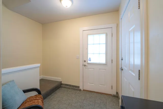 $450,000 | 1050 Ocean Avenue, Portland, ME 04103