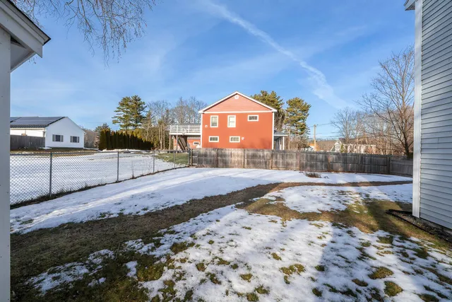 $450,000 | 1050 Ocean Avenue, Portland, ME 04103