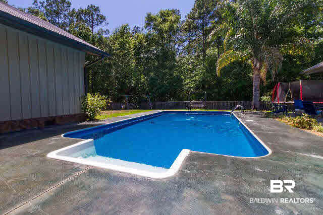 5629 Millhouse Road Gulf Shores, AL 36542 - Photo 8 of 36 6ft. Deep Pool