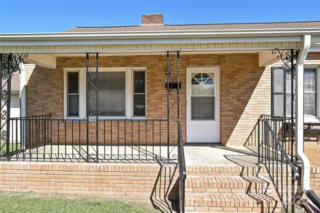 $1,250 | 411 Elizabeth Avenue, Shelby, NC 28150