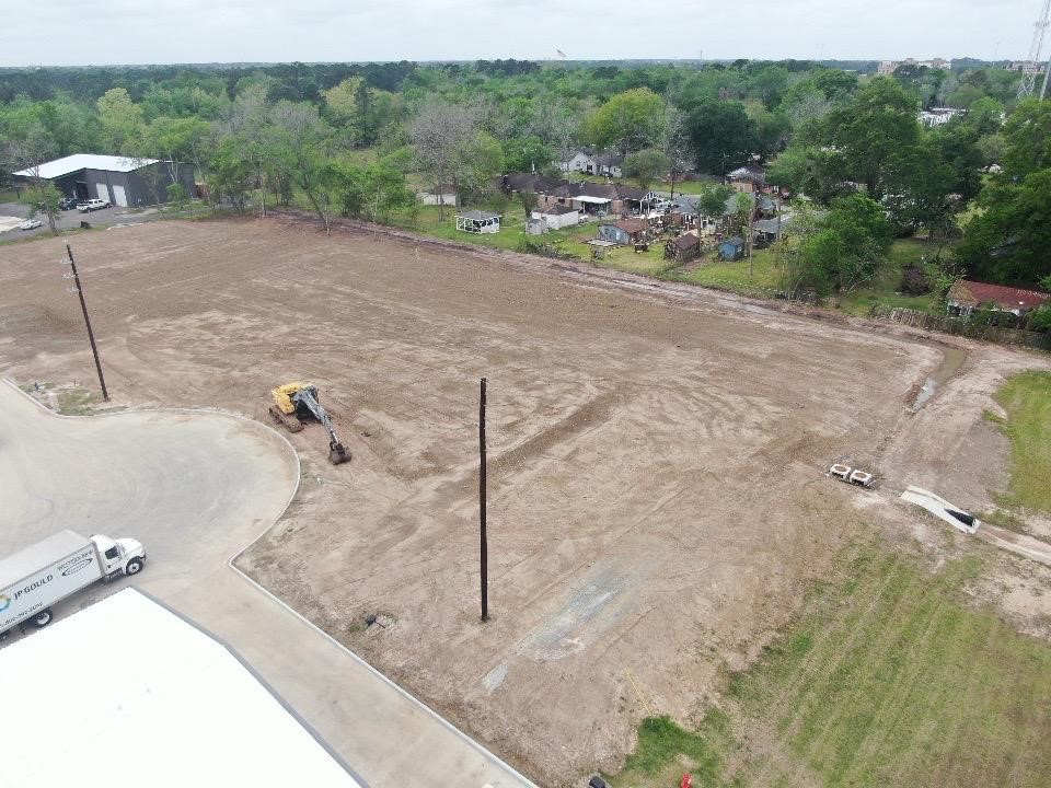 89 Isaacks Road Humble, TX 77338 - Photo 5 of 12 a view of a backyard