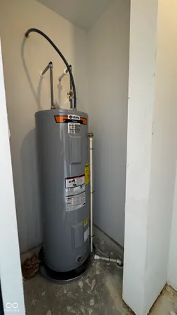 $2,100 | 5743 West 750th Street North, McCordsville, IN 46055