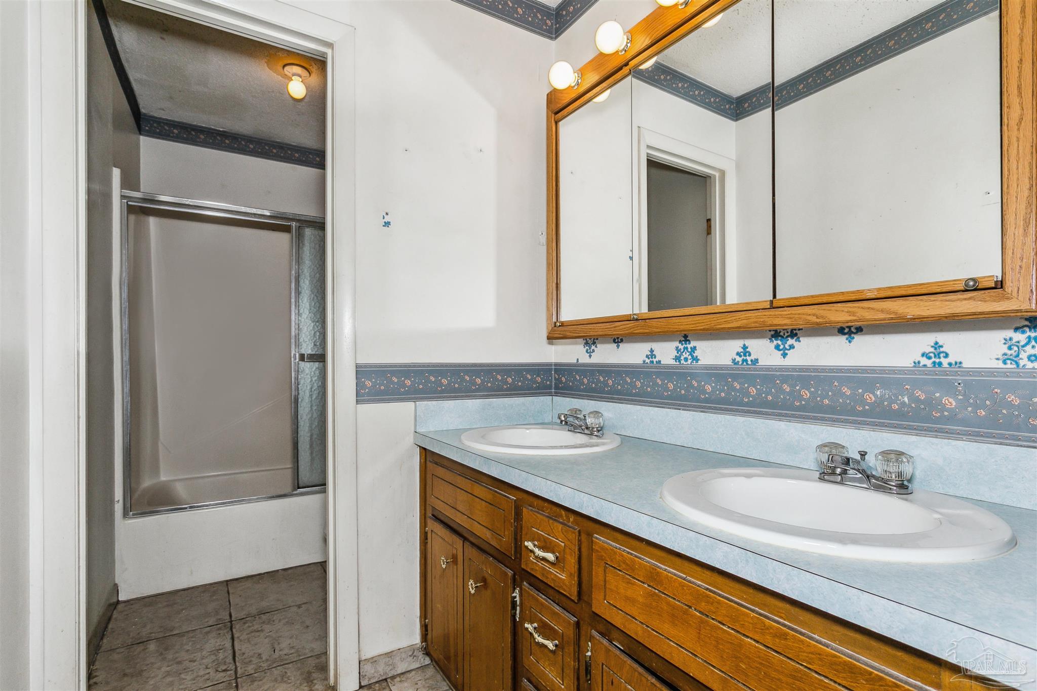 10819 Berryhill Road Pensacola, FL 32506 - Photo 16 of 21