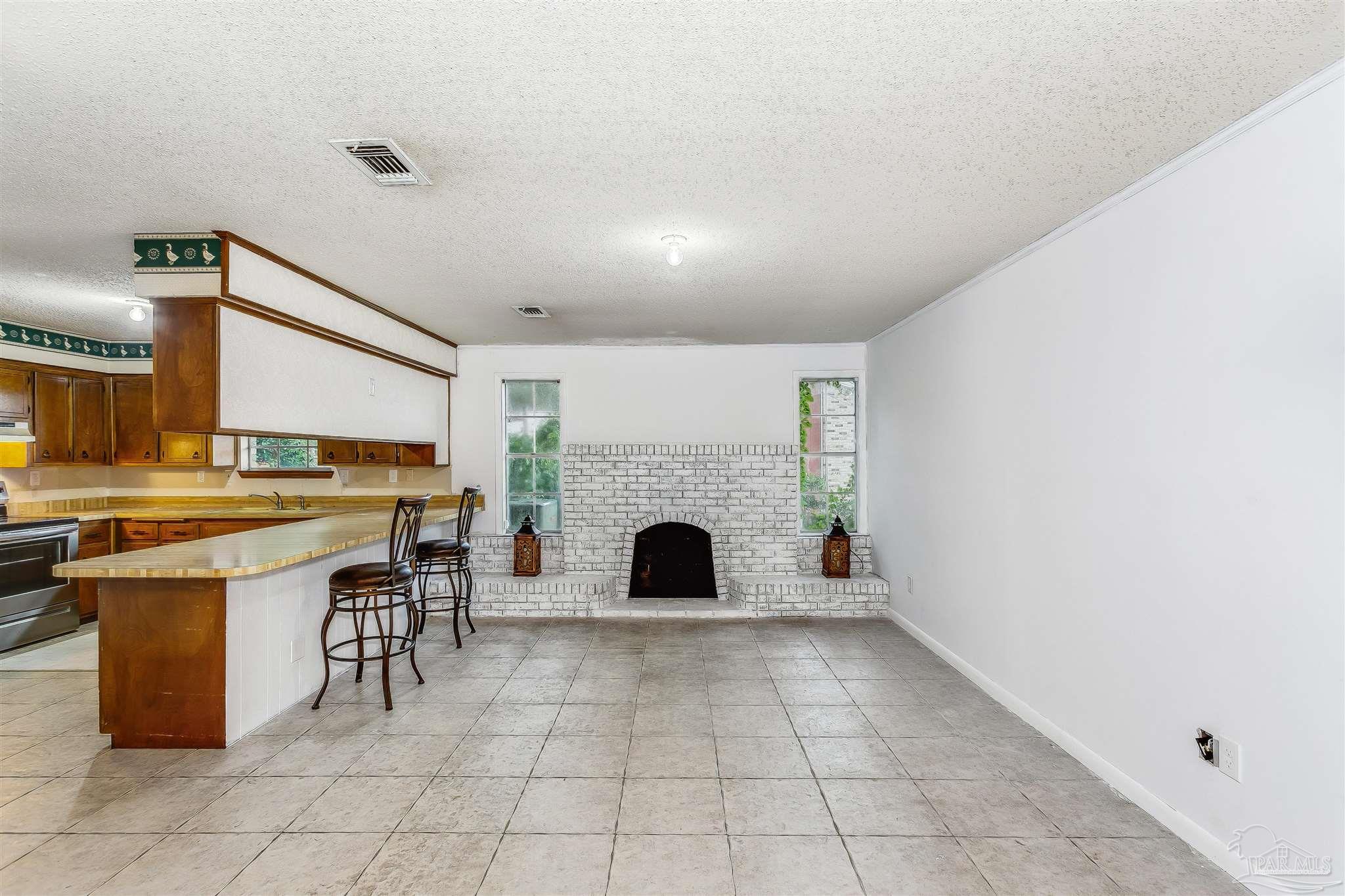 10819 Berryhill Road Pensacola, FL 32506 - Photo 6 of 21