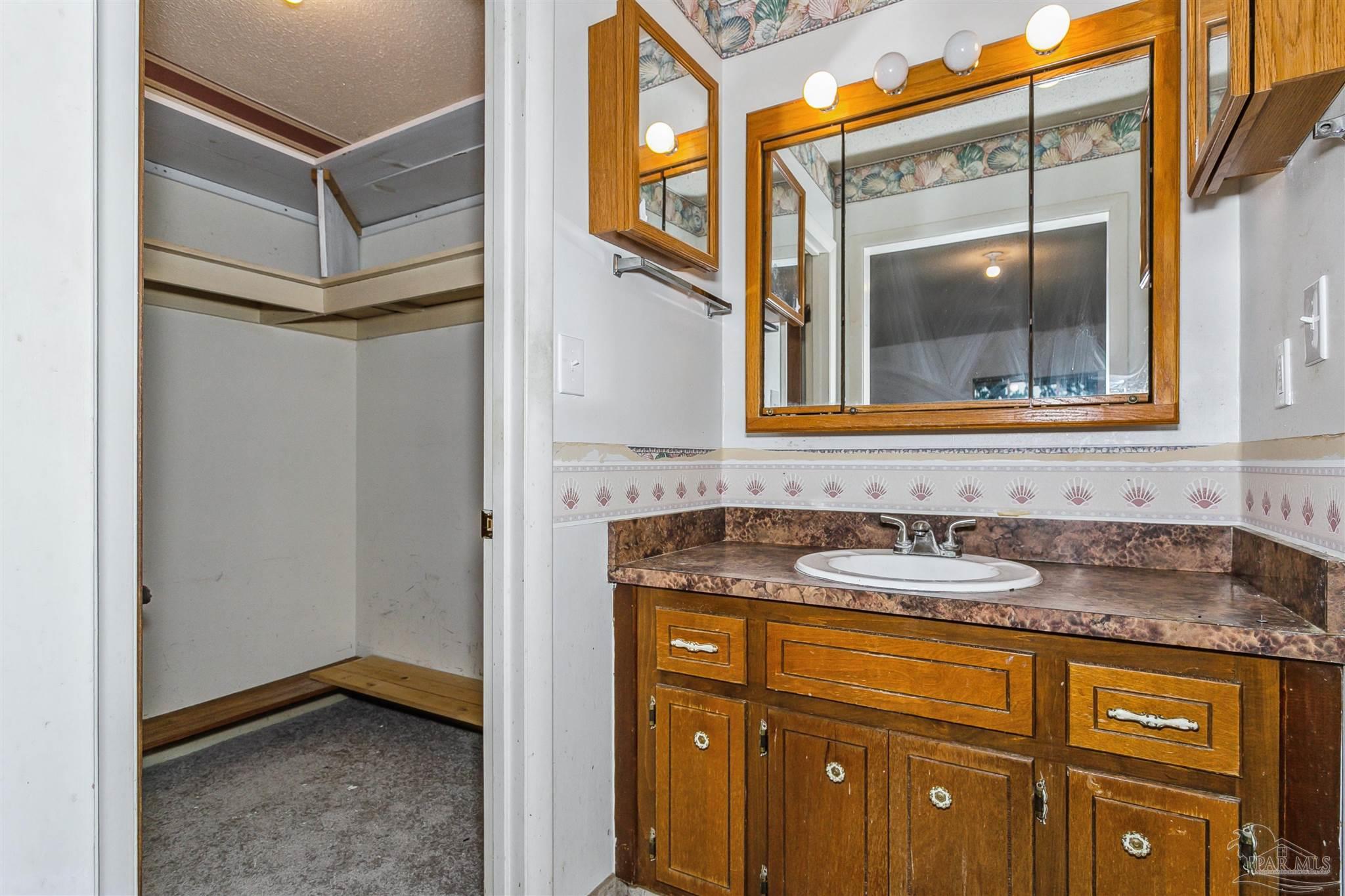 10819 Berryhill Road Pensacola, FL 32506 - Photo 8 of 21