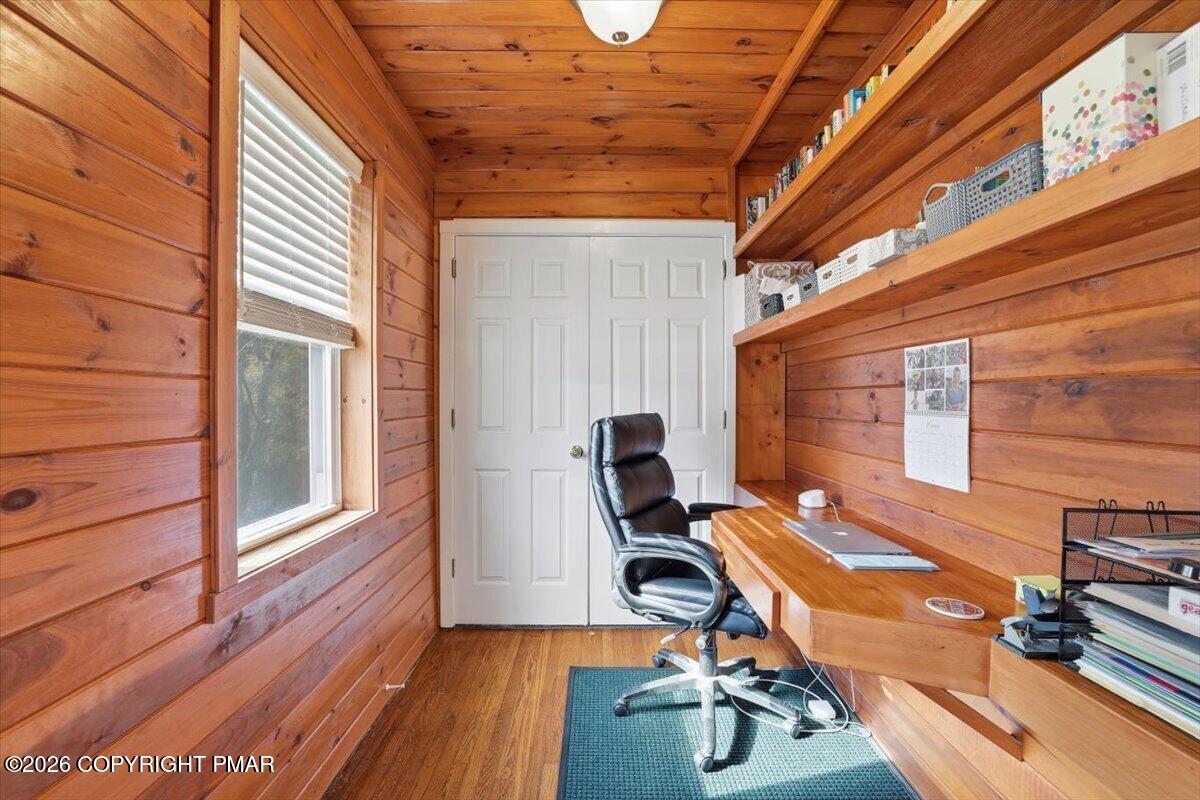 3318 Spruce Cabin Road Cresco, PA 18326 - Photo 26 of 97 Office