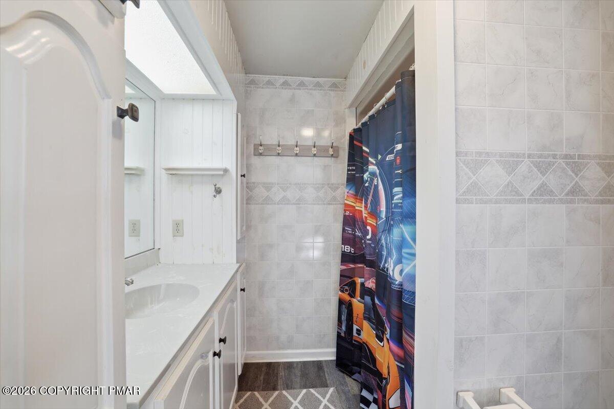 3318 Spruce Cabin Road Cresco, PA 18326 - Photo 48 of 97 2nf fl Bathroom