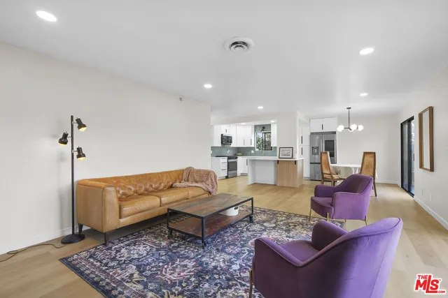 $999,900 | 531 Benson Way, Thousand Oaks, CA 91360