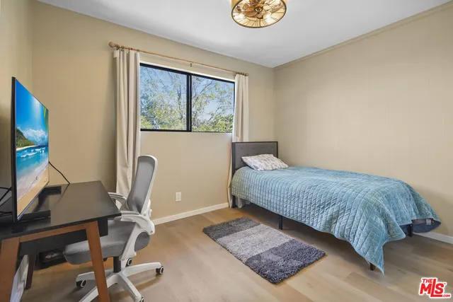 $999,900 | 531 Benson Way, Thousand Oaks, CA 91360