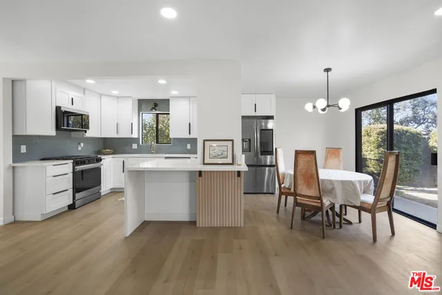 $999,900 | 531 Benson Way, Thousand Oaks, CA 91360