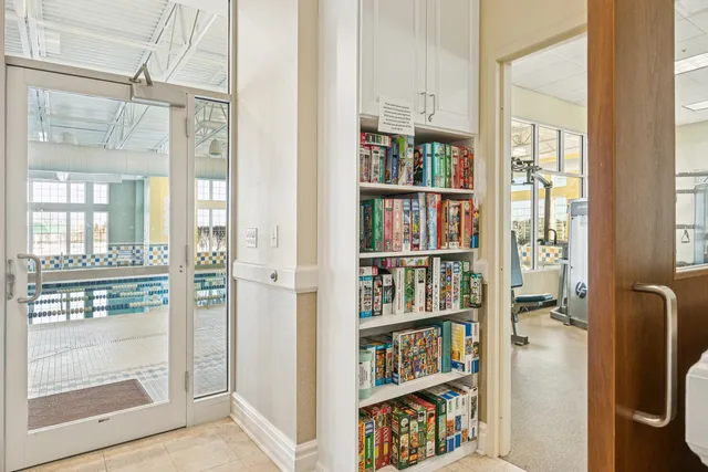 $630,000 | 3251 Sheridan Lane, Mundelein, IL 60060