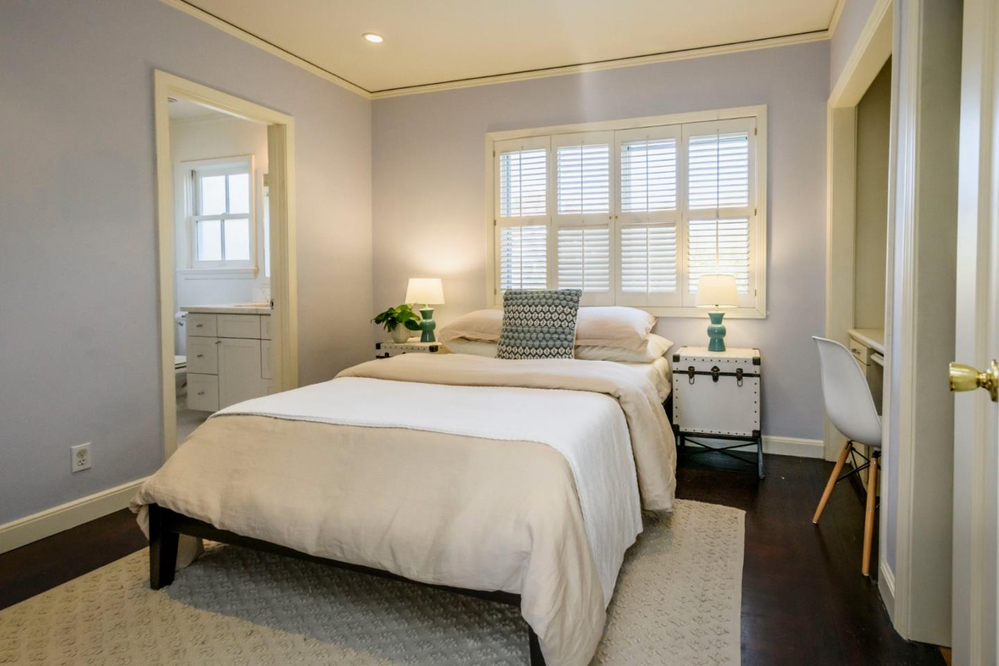 478 Chatham Road Burlingame, CA 94010 - Photo 8 of 12 Gallery Image 8