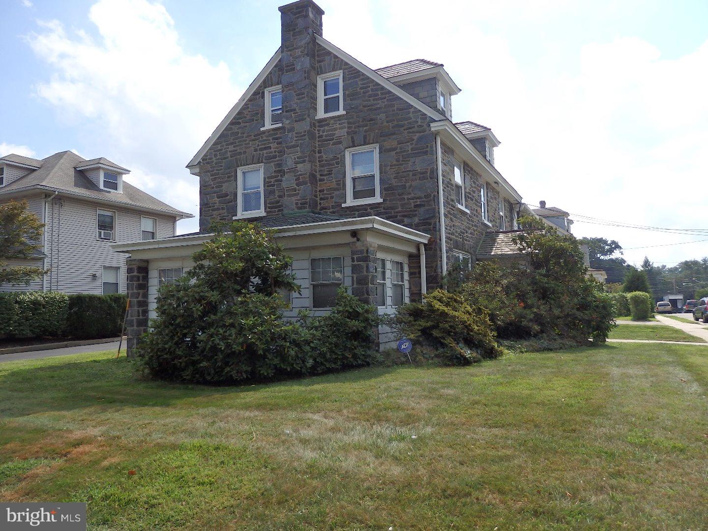 812 Darby Road Havertown, PA 19083 - Photo 7 of 10