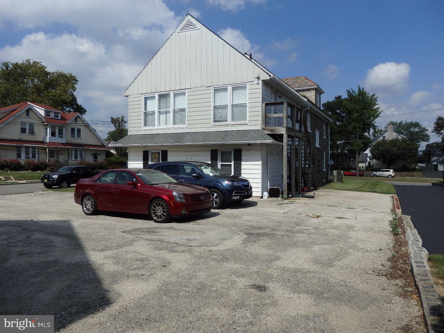 812 Darby Road Havertown, PA 19083 - Photo 8 of 10
