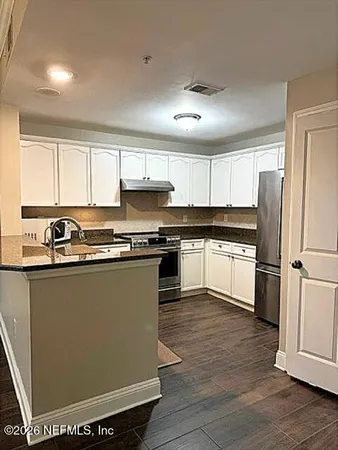 $2,650 | 400 East Bay Street, Unit 1410, Jacksonville, FL 32202
