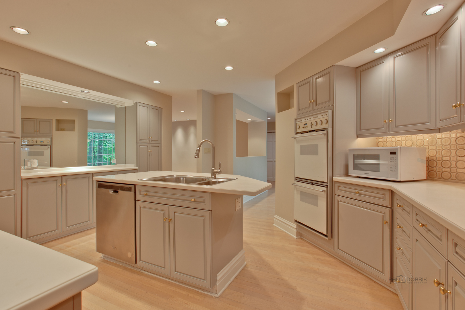 427 North Sheridan Road Lake Forest, IL 60045 - Photo 19 of 56