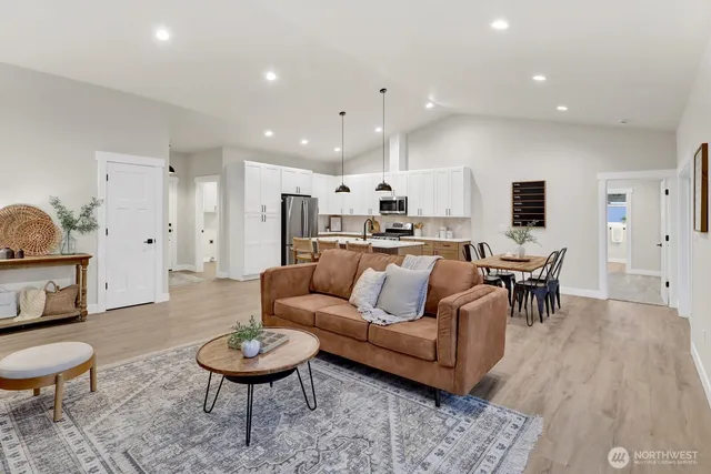 $599,999 | 104 Sable Drive, Everson, WA 98247