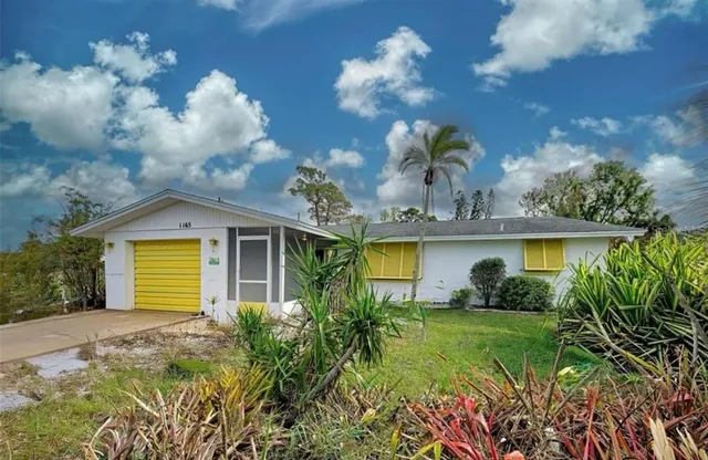 $1,900 | 1165 South Oxford Drive, Englewood, FL 34223