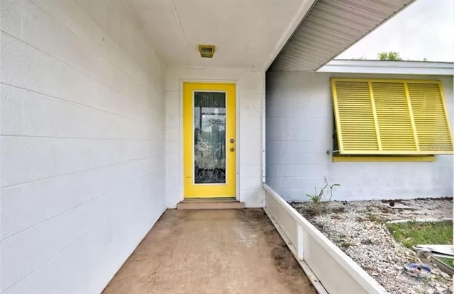$1,900 | 1165 South Oxford Drive, Englewood, FL 34223